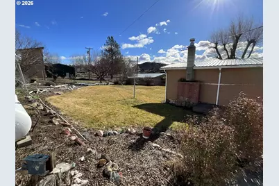 303 Pine Ave, Spray, OR 97874 - Photo 26