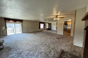 303 Pine Ave, Spray, OR 97874 - Photo 4