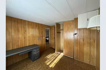 303 Pine Ave, Spray, OR 97874 - Photo 22