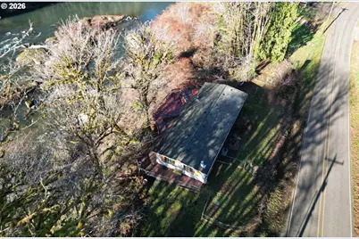 11425 E Mapleton Rd, Mapleton, OR 97453 - Photo 36