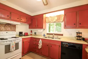 11425 E Mapleton Rd, Mapleton, OR 97453 - Photo 18