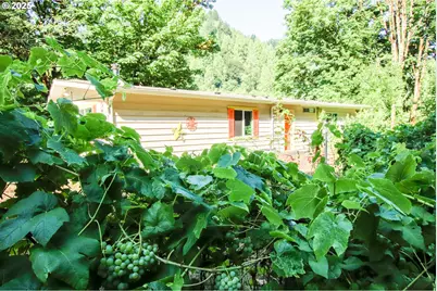 11425 E Mapleton Rd, Mapleton, OR 97453 - Photo 40