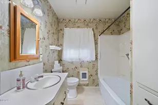 7460 Kilchis River Rd, Tillamook, OR 97141 - Photo 20