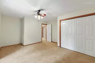 6523 SW Moonshadow Ct, Portland, OR 97223 - Photo 34