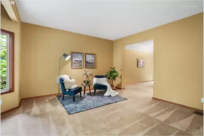 6523 SW Moonshadow Ct, Portland, OR 97223 - Photo 6