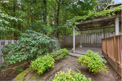 6523 SW Moonshadow Ct, Portland, OR 97223 - Photo 46