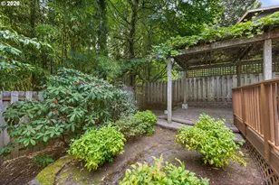 6523 SW Moonshadow Ct, Portland, OR 97223 - Photo 46