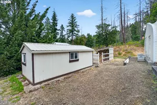 180 Hawkeye Ln, Roseburg, OR 97471 - Photo 42