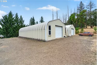 180 Hawkeye Ln, Roseburg, OR 97471 - Photo 40