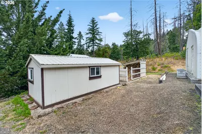 180 Hawkeye Ln, Roseburg, OR 97471 - Photo 40