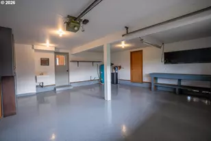 37075 Camp Creek Rd, Springfield, OR 97478 - Photo 38