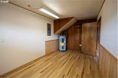 37075 Camp Creek Rd, Springfield, OR 97478 - Photo 40