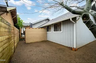 409 Delmonte Ave, Tillamook, OR 97141 - Photo 36