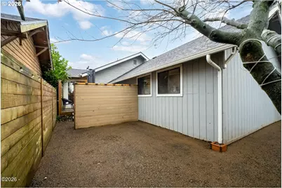 409 Del Monte Ave, Tillamook, OR 97141 - Photo 34