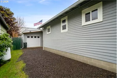 409 Del Monte Ave, Tillamook, OR 97141 - Photo 34