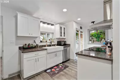 409 Del Monte Ave, Tillamook, OR 97141 - Photo 18