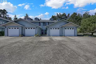 983 Jasper Ln, Florence, OR 97439 - Photo 32