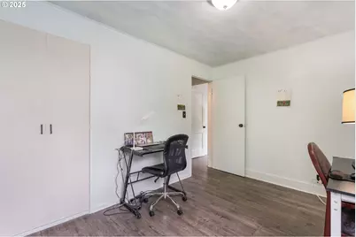 11870 SW 13th St, Beaverton, OR 97005 - Photo 20