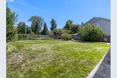 10886 SW Merlin Ct, Wilsonville, OR 97070 - Photo 22