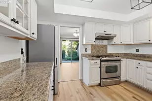 14547 NE Stanton Ct, Portland, OR 97230 - Photo 18