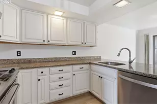 14547 NE Stanton Ct, Portland, OR 97230 - Photo 16