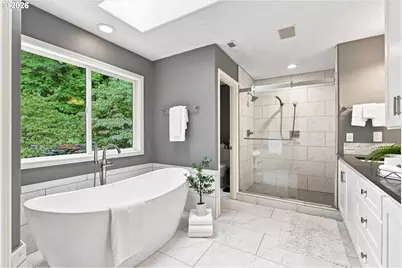 1300 Glenmorrie Dr, Lake Oswego, OR 97034 - Photo 26