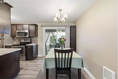 7920 SW Fanno Creek Dr #1, Tigard, OR 97224 - Photo 6