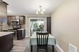 7920 SW Fanno Creek Dr, Tigard, OR 97224 - Photo 6