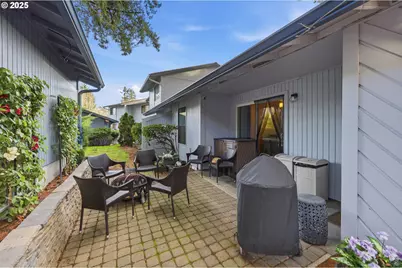 7920 SW Fanno Creek Dr #1, Tigard, OR 97224 - Photo 16
