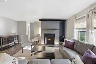 7920 SW Fanno Creek Dr, Tigard, OR 97224 - Photo 10