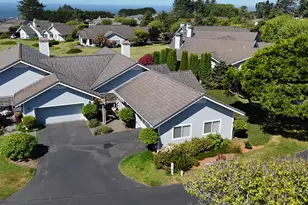 210 Schooner Bay Dr, Brookings, OR 97415 - Photo 36