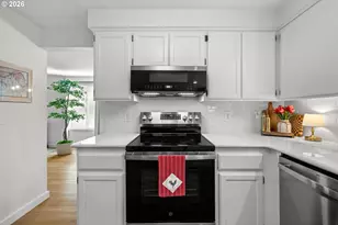 21160 SW Jay St, Beaverton, OR 97003 - Photo 14