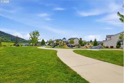 2923 SW 40th St, Gresham, OR 97080 - Photo 36