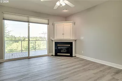 8722 NE 17th St, Vancouver, WA 98664 - Photo 10