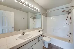 8722 NE 17th St, Vancouver, WA 98664 - Photo 26