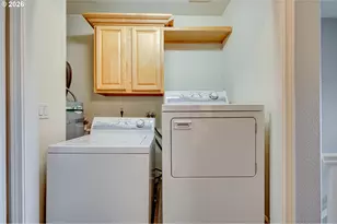 8722 NE 17th St, Vancouver, WA 98664 - Photo 24