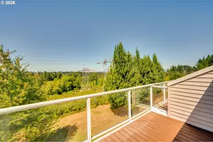 8722 NE 17th St, Vancouver, WA 98664 - Photo 2