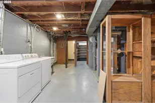 415 SE 94th Ave, Portland, OR 97216 - Photo 28