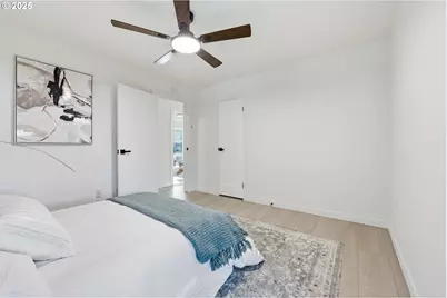 415 SE 94th Ave, Portland, OR 97216 - Photo 22
