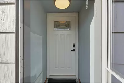 415 SE 94th Ave, Portland, OR 97216 - Photo 8