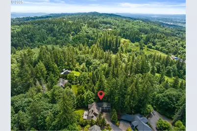 12320 NW Sargent Ln, Portland, OR 97231 - Photo 2