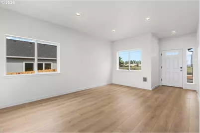 510 SW 6th St, Metolius, OR 97741 - Photo 10