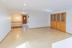 1108 SE 168th Ave, Portland, OR 97233 - Photo 6