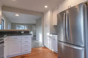 9606 SW 41st Ave, Portland, OR 97219 - Photo 12