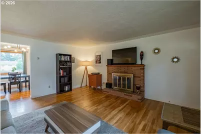 4472 Coloma Dr SE, Salem, OR 97302 - Photo 4