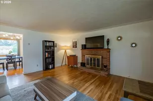 4472 Coloma Dr SE, Salem, OR 97302 - Photo 4