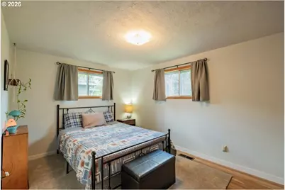 4472 Coloma Dr SE, Salem, OR 97302 - Photo 14