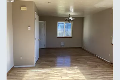 722 Pioneer Rd #A, Brookings, OR 97415 - Photo 4