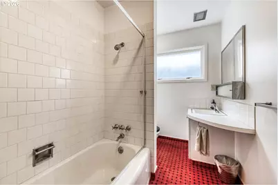 24203 NE Oregon St, Wood Village, OR 97060 - Photo 18