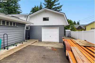 24203 NE Oregon St, Wood Village, OR 97060 - Photo 4